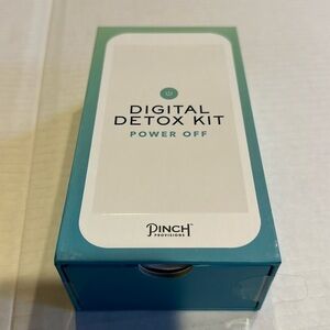 NWT Digital Detox Kit Power Off from Pinch Provisions for teens to adults